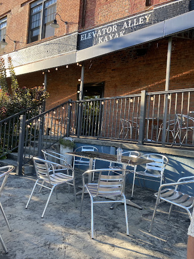 Distillery «Lakeward Spirits», reviews and photos, 65 Vandalia St, Buffalo, NY 14204, USA