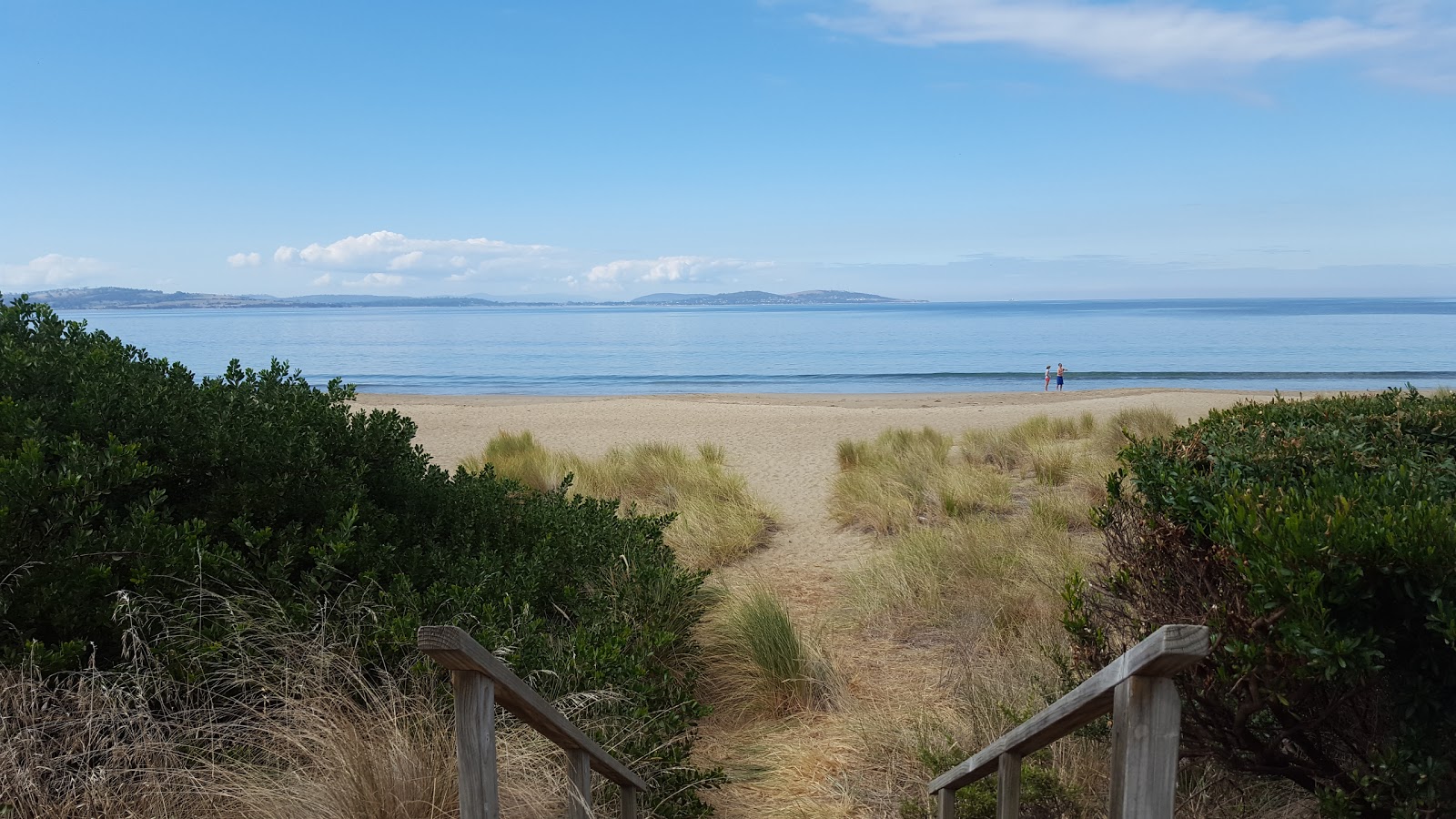 Blackmans Bay Beach'in fotoğrafı - rahatlamayı sevenler arasında popüler bir yer
