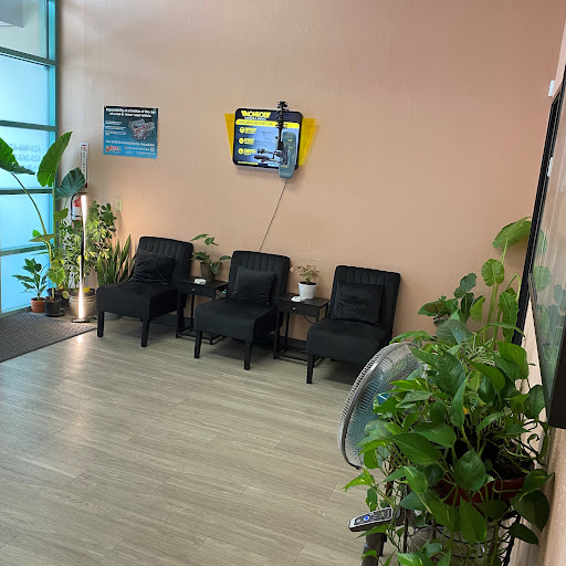 Auto Repair Shop «KARS Kens Auto Repair Service», reviews and photos, 8615 W Kelton Ln #303, Peoria, AZ 85382, USA