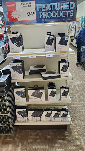 Electronics Store «Micro Center», reviews and photos, 550 Lancaster Ave, St Davids, PA 19087, USA