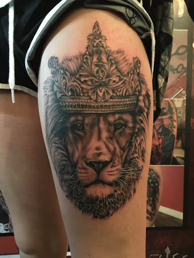 Explore good tattoo cover up ideas, creative tattoo ideas in Kingsford, available at Deft Tattoo Studio