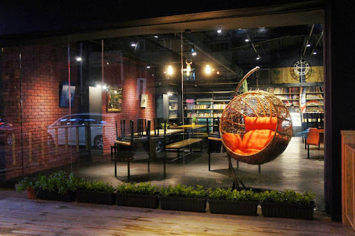 旅人咖啡館.龍潭店