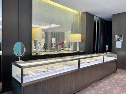 Jewelry Store «Tiffany & Co.», reviews and photos, 9200 Stony Point Pkwy, Richmond, VA 23235, USA