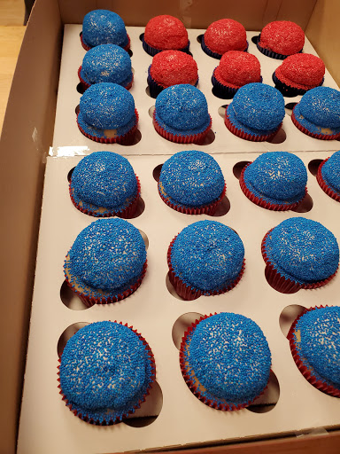 Bakery «Designer Desserts», reviews and photos, 56 Lincolnway, Valparaiso, IN 46383, USA