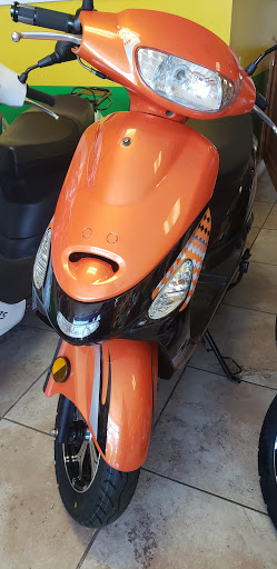 Motor Scooter Dealer «Jealse Scooters Inc», reviews and photos, 572 E Osceola Pkwy, Kissimmee, FL 34744, USA