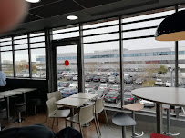 Atmosphère du Restaurant KFC Poitiers Futuroscope à Chasseneuil-du-Poitou - n°14