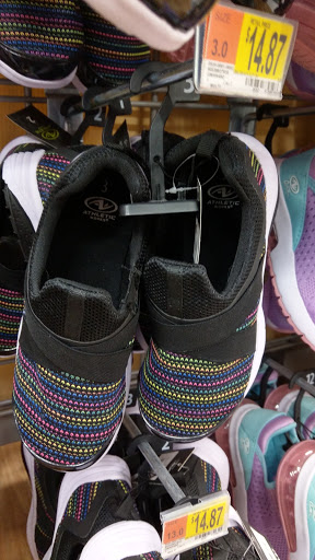 Department Store «Walmart Supercenter», reviews and photos, 121 Peter Pan Rd, Independence, KS 67301, USA