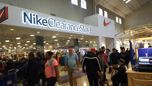 Sporting Goods Store «Nike Factory Store», reviews and photos, 6170 Grand Ave #569, Gurnee, IL 60031, USA