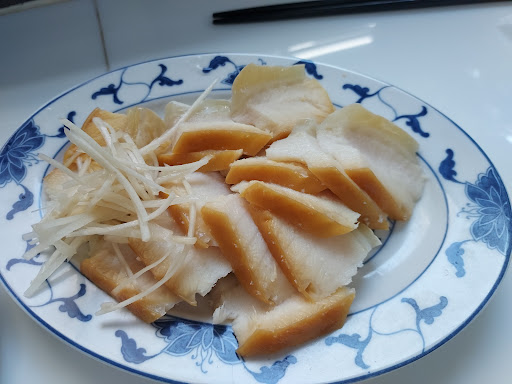 巷內台灣小吃深海鮮魚湯/蚵仔仁 的照片