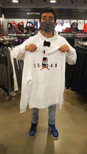 Sporting Goods Store «Nike Factory store», reviews and photos, 6699 N Landmark Dr, Park City, UT 84098, USA