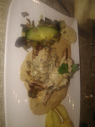 Photo n°34 de Hôtel restaurant la Poularde à Louhans ()