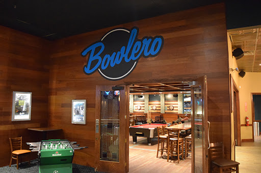 Bowling Alley «Bowlero Buffalo Grove», reviews and photos, 350 McHenry Rd, Buffalo Grove, IL 60089, USA