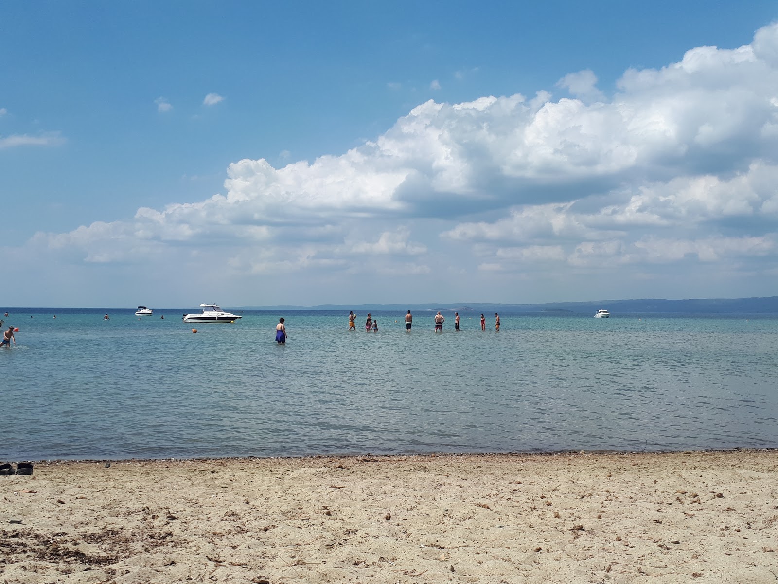 Saroz Beach photo #8