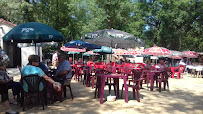 Atmosphère du Restauration rapide aire de loisirs du moulin du sap à Saint-Fort-sur-Gironde - n°6