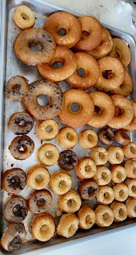 Paws Pastries & Treats