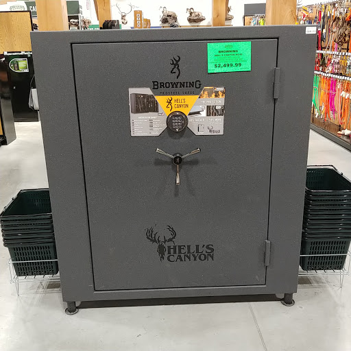 Metal detecting equipment supplier Visalia