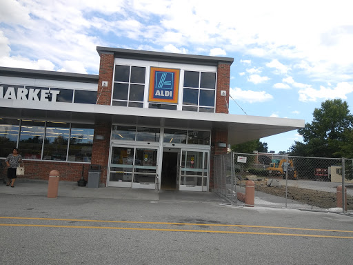 Supermarket «ALDI», reviews and photos, 3306 N Main St, High Point, NC 27265, USA