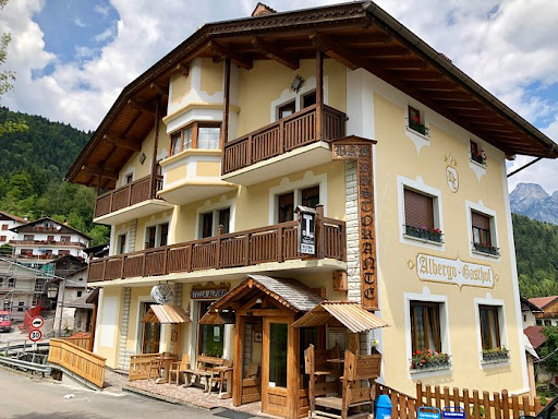 HOTEL RISTORANTE STELLA ALPINA in Voltago Agordino, Provincia di Belluno