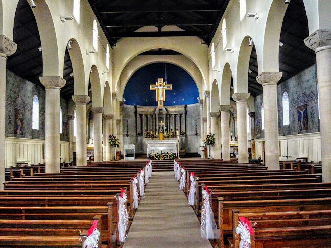 Reviews of St Boniface RC Church, Tooting in London - Church