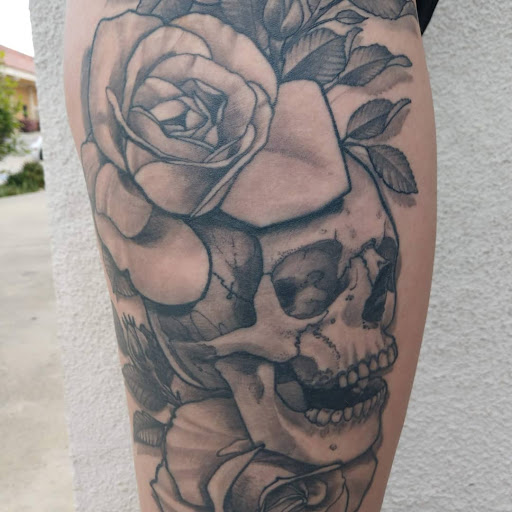 Tattoo Shop «First Amendment Tattoo», reviews and photos, 2355 Tapo St # 10, Simi Valley, CA 93063, USA