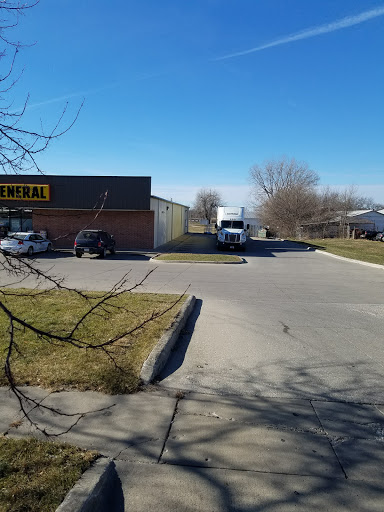 Discount Store «Dollar General», reviews and photos, 705 1st Ave, Perry, IA 50220, USA