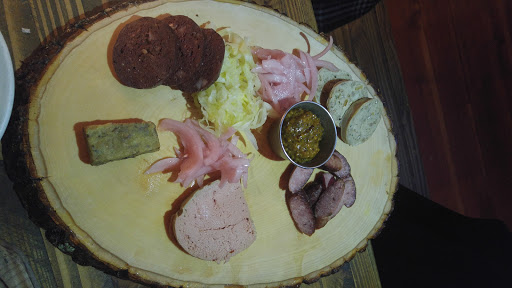 German Restaurant «Altstadt Bierhalle & Brathaus», reviews and photos, 209 1st Avenue South, Seattle, WA 98104, USA