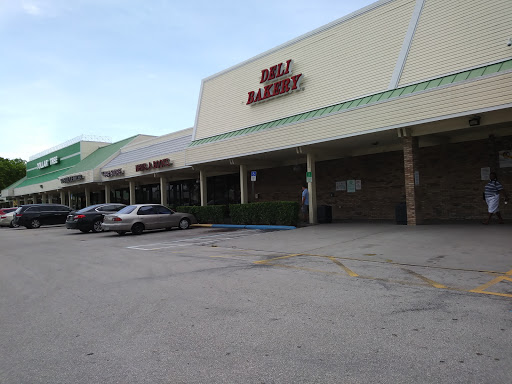 Grocery Store «Winn-Dixie», reviews and photos, 308 E Dania Beach Blvd, Dania Beach, FL 33004, USA