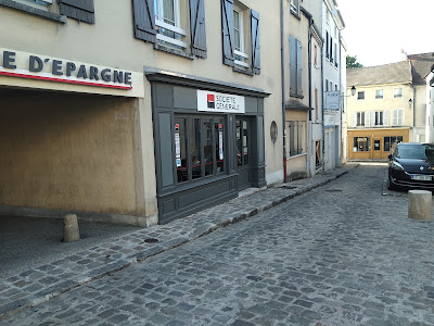 SG à Luzarches