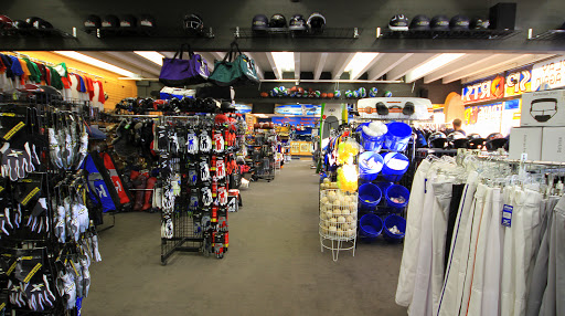 Sporting Goods Store «Play It Again Sports Los Alamitos», reviews and photos, 4141 Katella Ave, Los Alamitos, CA 90720, USA