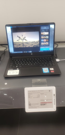 Electronics Store «Best Buy», reviews and photos, 2280 E Lohman Ave, Las Cruces, NM 88001, USA