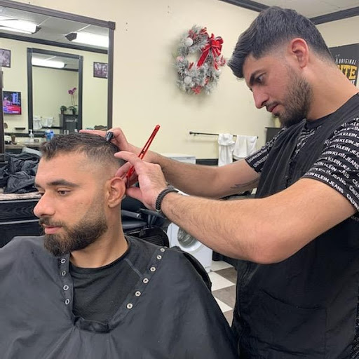 Barber Shop «VIP Barber Shop», reviews and photos, 2824 E Indian School Rd #13, Phoenix, AZ 85016, USA