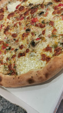 Plats et boissons du Restaurant italien Pizza Hit by tito et dina à Décines-Charpieu - n°20
