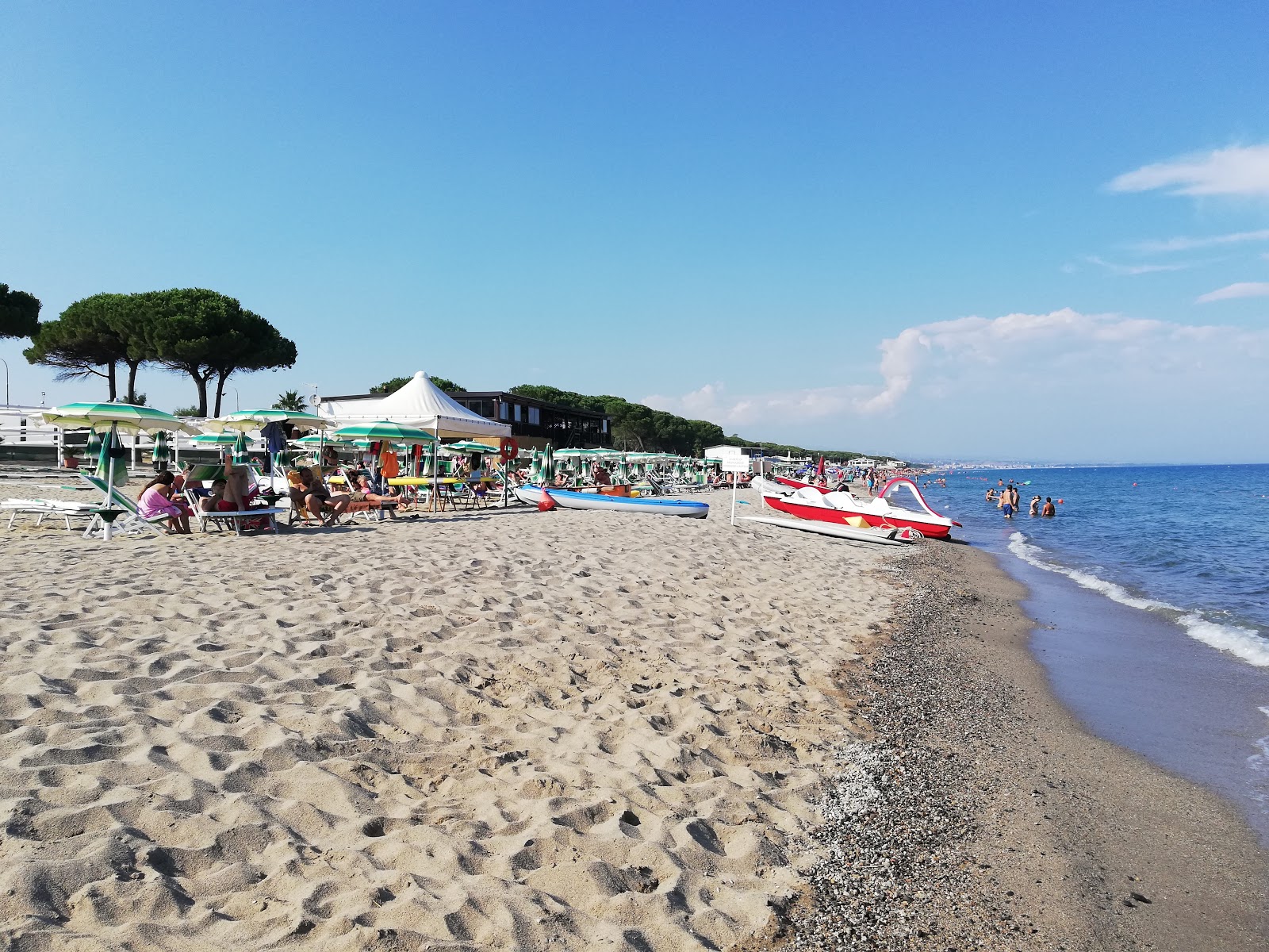 Spiaggia Lido di Squillace'in fotoğrafı düz ve uzun ile birlikte