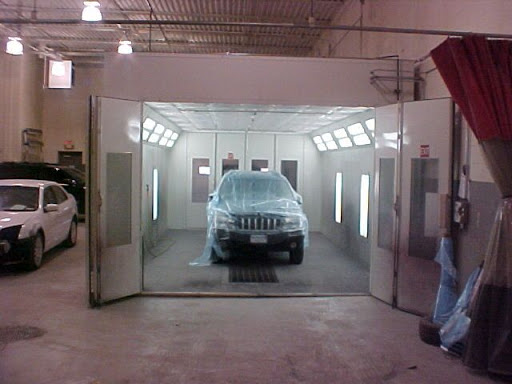 Auto Body Shop «Auto Body Service Centers», reviews and photos, 37640 Mound Rd, Sterling Heights, MI 48310, USA