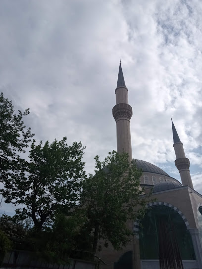 Mosque of Şeyh Muhammed Osman Siraceddin-İ SANİ(K.S.)