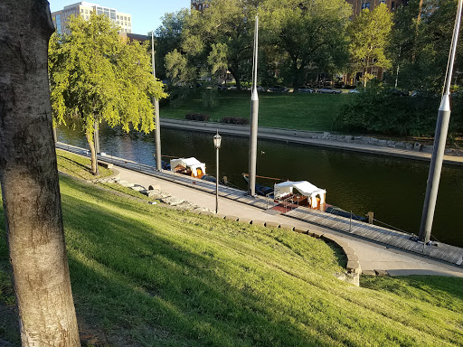 Boat Tour Agency «Ambiance on the Water», reviews and photos, 200 Ward Pkwy, Kansas City, MO 64112, USA