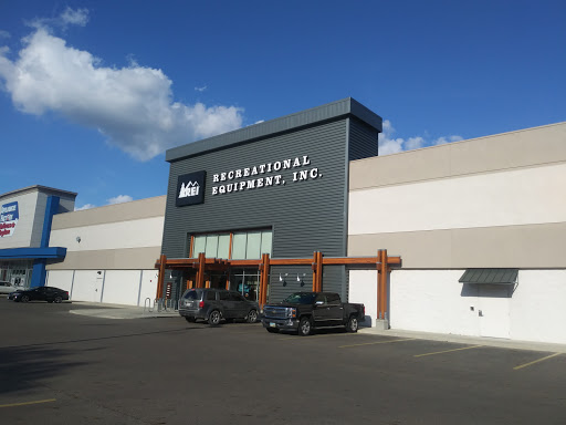 Camping Store «REI», reviews and photos, 6424 Sawmill Rd, Columbus, OH 43235, USA