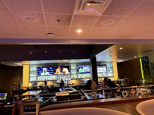 Restaurant «Main Event Entertainment», reviews and photos, 28248 W Diehl Rd, Warrenville, IL 60555, USA
