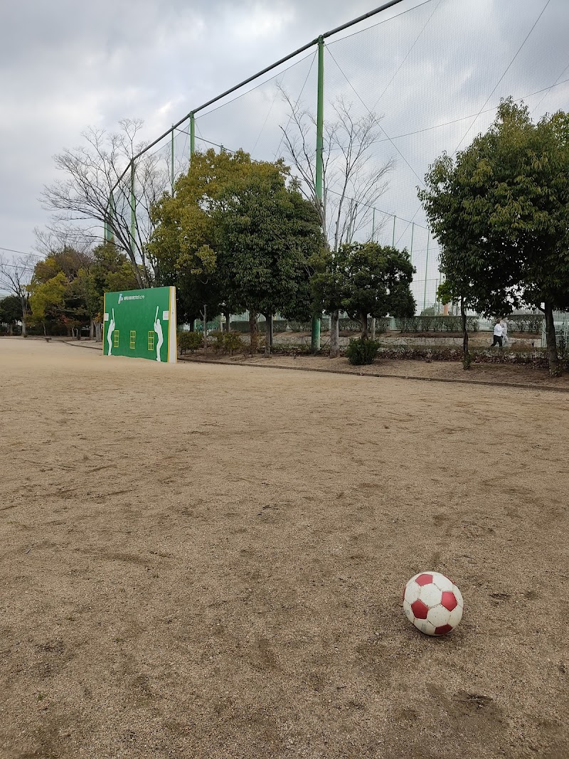 岡山県倉敷スポーツ公園自由広場