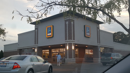 Supermarket «ALDI», reviews and photos, 3231 W 87th St, Evergreen Park, IL 60805, USA