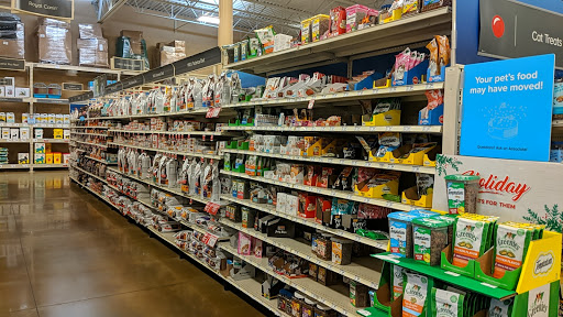Pet Supply Store «PetSmart», reviews and photos, 2020 SW Westport Dr, Topeka, KS 66604, USA