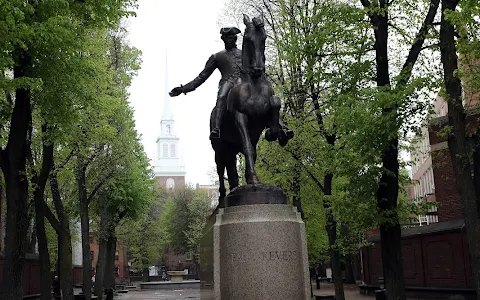 Paul Revere Statue image