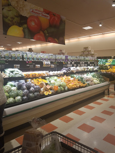 Grocery Store «Market Basket», reviews and photos, 275 Squire Rd, Revere, MA 02151, USA