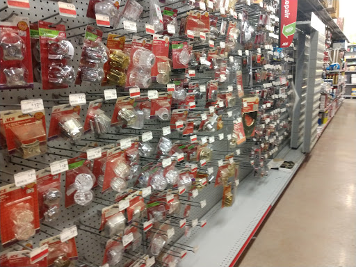 Hardware Store «Oakhurst Ace Hardware», reviews and photos, 9137 Oakhurst Rd, Seminole, FL 33776, USA
