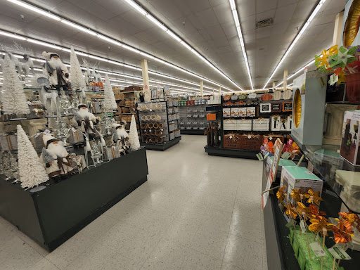 Craft Store «Hobby Lobby», reviews and photos, 1855 Montgomery Hwy #100, Hoover, AL 35244, USA