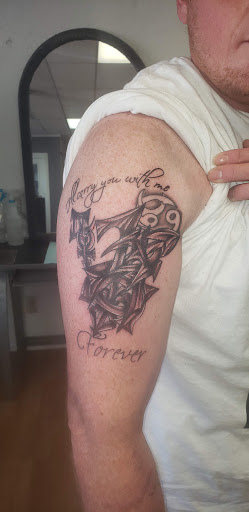 Explore minimal finger tattoos ideas, creative tattoo ideas in Port Angeles, available at Slung Down Body Art