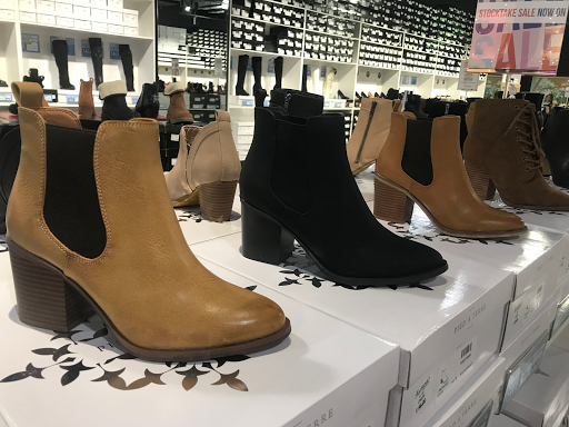 rubi shoes fountain gate