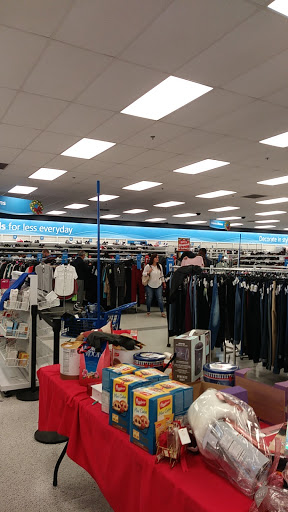 Clothing Store «Ross Dress for Less», reviews and photos, 10261 River Marsh Dr, Jacksonville, FL 32246, USA