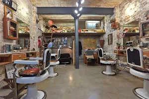 Anthony Llobet English Hair Salons EIXAMPLE image