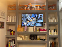 Yahi Dominican Beauty Salon - Photo 4 - Car repair in Brooklyn, NY, New York